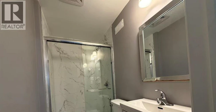 B ROOM 1-495 Mcewan Avenue, Windsor, ON, N9B 2E7 - 6