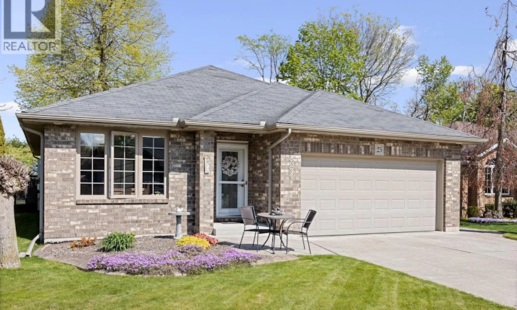 25 Golfview Drive