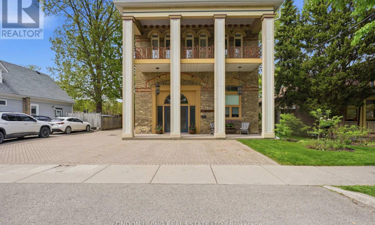 160 Bruce Street