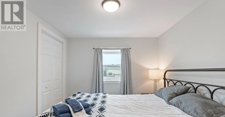 4-383 Main Street S, Exeter, ON, N0M 1S6 - 9