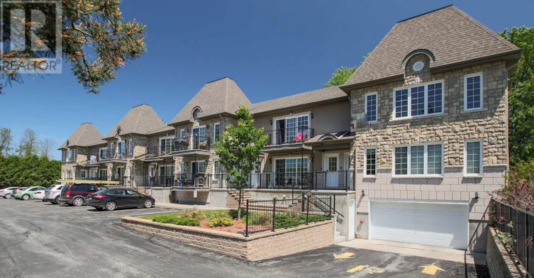 8-92 Lapointe Street, Russell, ON, K0A 1W0 - 2