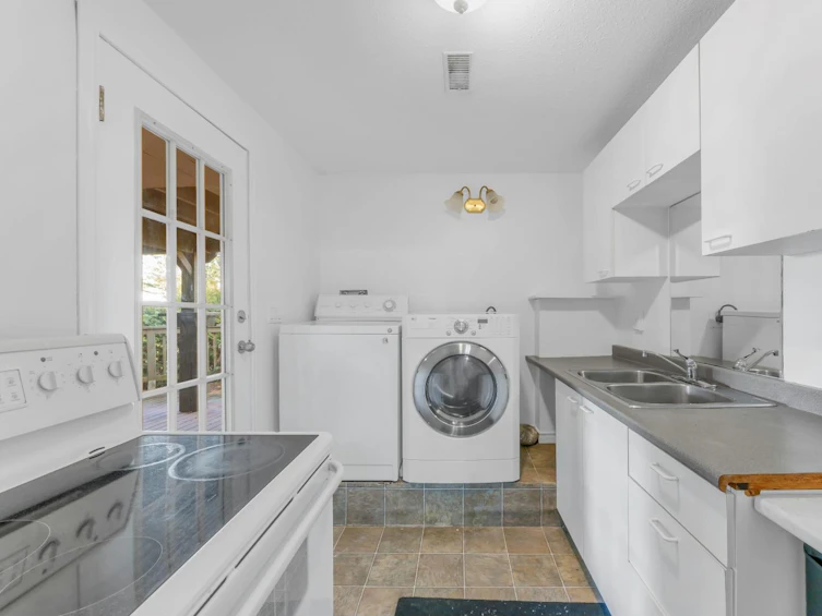 8063 Wiltshire Boulevard, Delta, BC, V4C 4B5 - 15