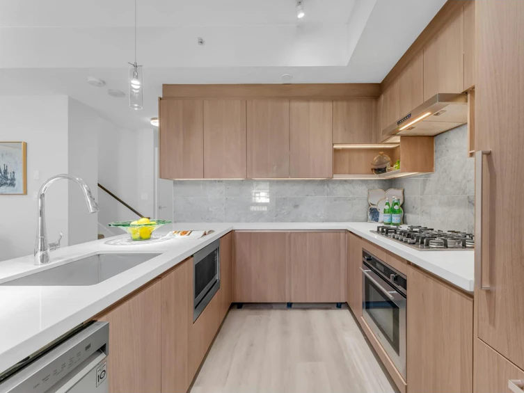 5-13720 100 Avenue, Surrey, BC, V3T 0L5 - 5