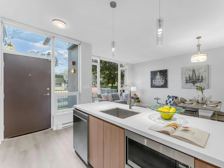 5-13720 100 Avenue, Surrey, BC, V3T 0L5 - 4