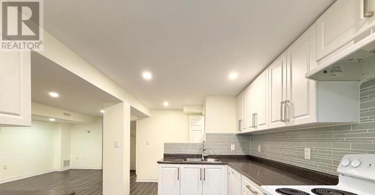 LOWER-116 Pindar Crescent, Toronto, ON, M2J 3L4 - 4