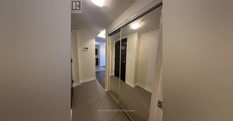 220-75 Norman Bethune Avenue, Richmond Hill, ON, L4B 0B6 - 17