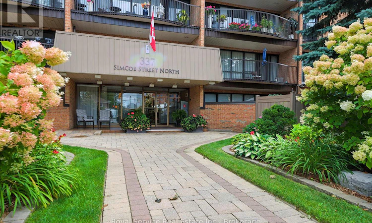 101-337 Simcoe Street N