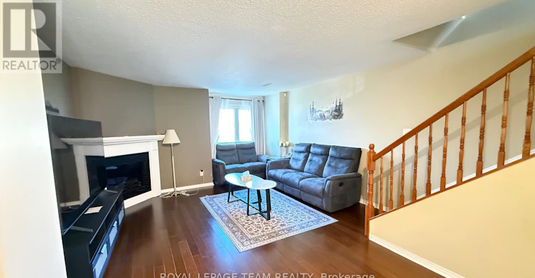 390 Crownridge Drive N, Ottawa, ON, K2M 3A4 - 5