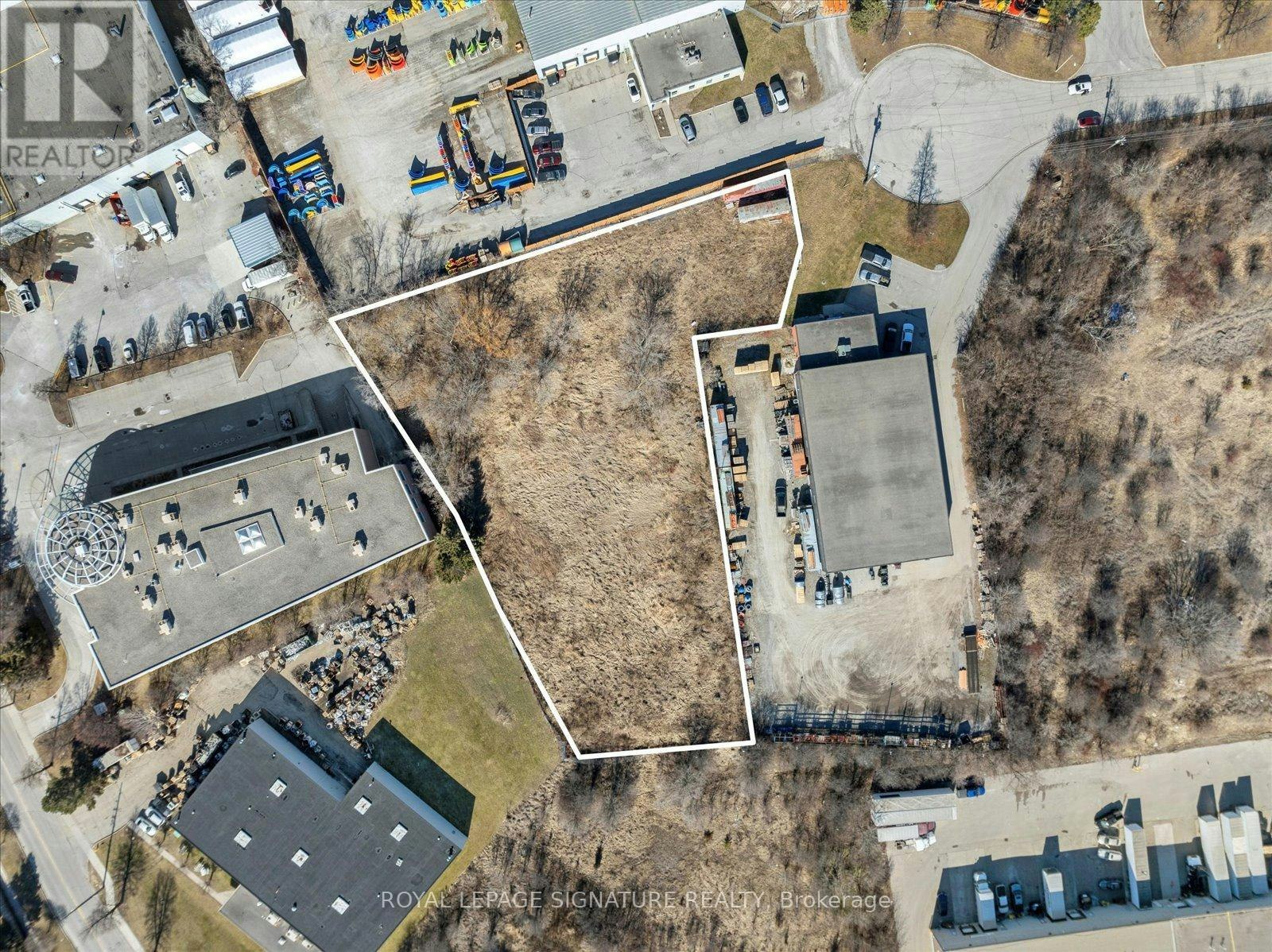 10 Chisholm Court, Ajax, ON, L1S 4N8