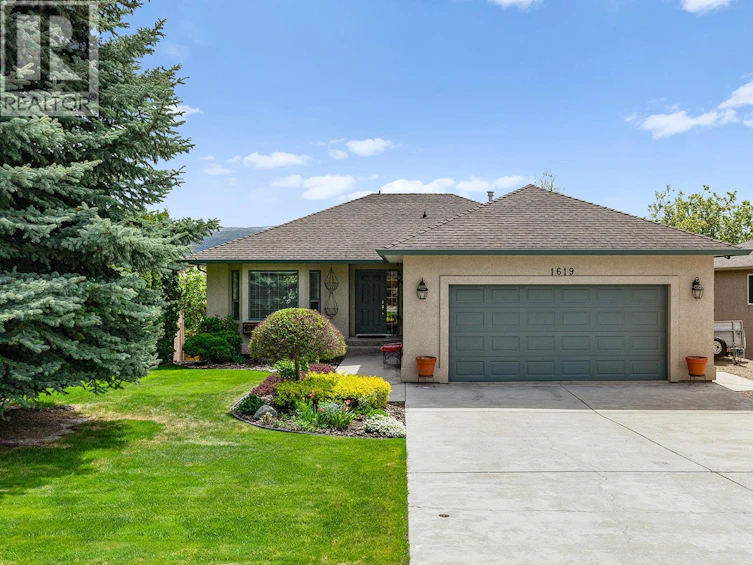 1619 Wilmot Court, Kelowna, BC, V1P 1M8