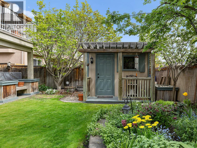 1619 Wilmot Court, Kelowna, BC, V1P 1M8 - 31