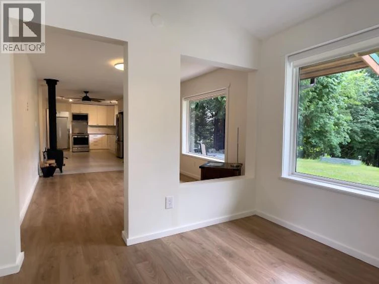 4108 101 Highway, Powell River, BC, V8A 0C7 - 44
