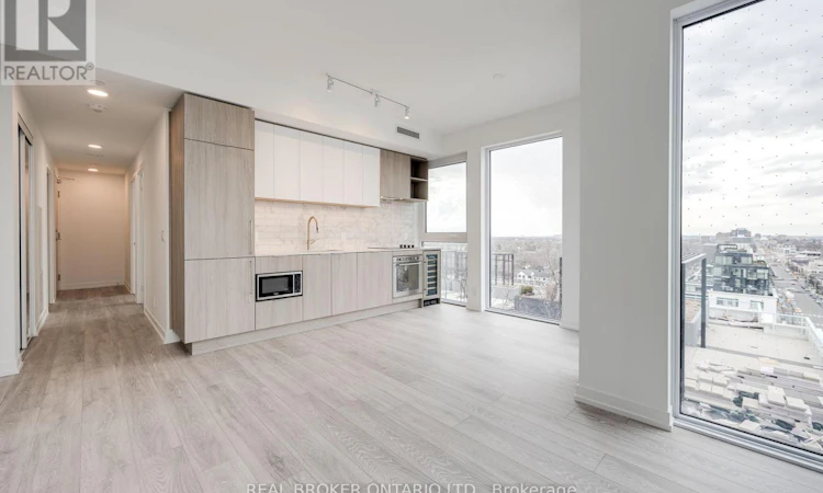 1106-2020 Bathurst Street