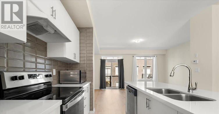 18 Origin Way, Vaughan, ON, L6A 4C2 - 4