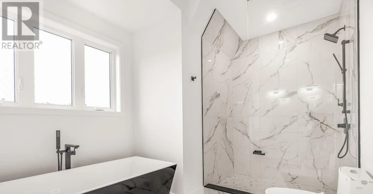 4 Alderwood Lane, Barrie, ON, L4N 3J2 - 15