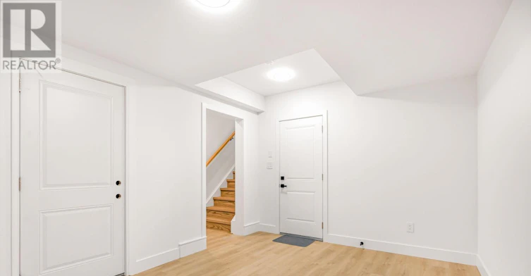 4 Alderwood Lane, Barrie, ON, L4N 3J2 - 16