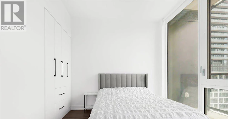 1018-158 Front Street E, Toronto, ON, M5A 0K9 - 16
