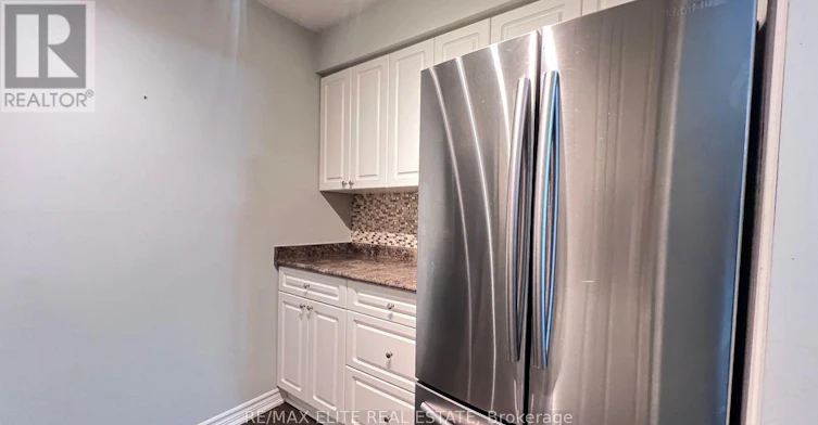 205 Milestone Crescent, Aurora, ON, L4G 3M2 - 3