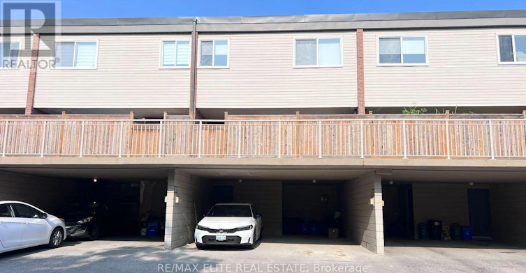 205 Milestone Crescent, Aurora, ON, L4G 3M2
