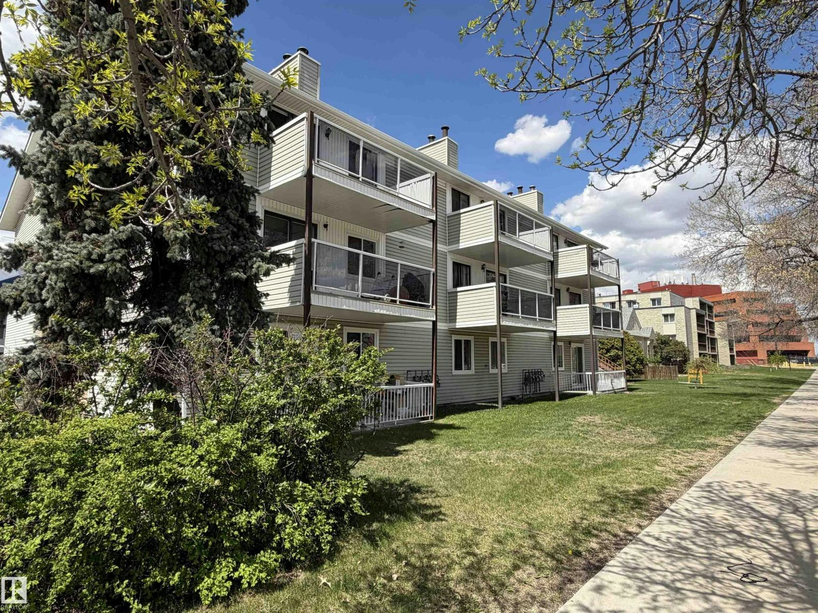 205-10604 110 Avenue NW NW, Edmonton, AB, T5H 4C7