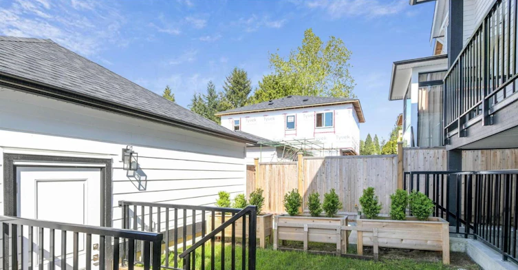Upper House-16707 25a Avenue, Surrey, BC, V3S 0B1 - 25
