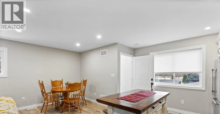 UPPER-845 Old Tecumseh Road, Lakeshore, ON, N8L 0C3 - 5
