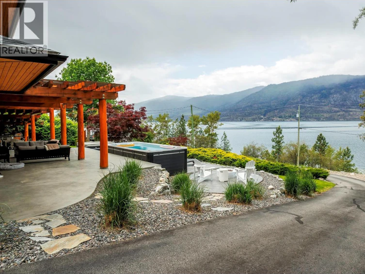 9887 W Okanagan Centre Road, Lake Country, BC, V4V 2J3 - 6