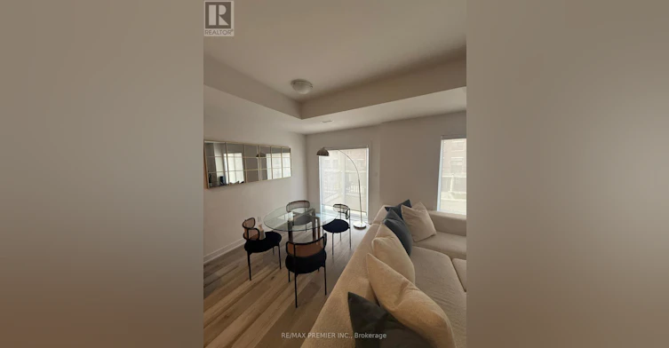 63 Kenneth Kirby Lane, Whitchurch-Stouffville, ON, L4A 4W8 - 4