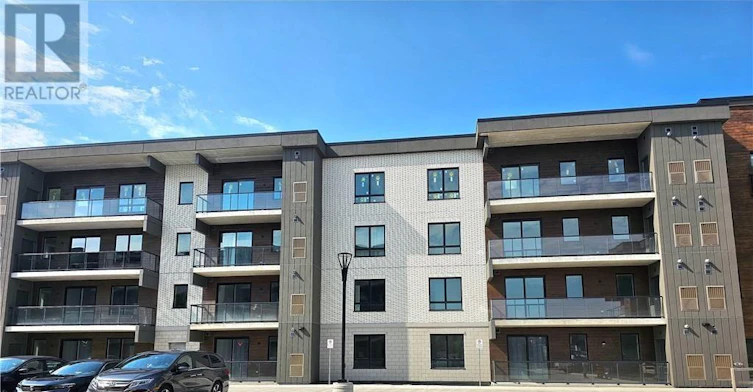 208-7549 Kalar Road, Niagara Falls, ON, L2H 3W6