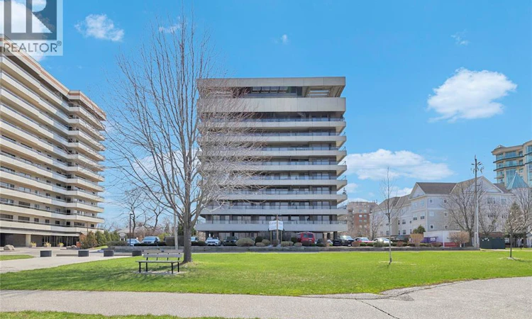 604-5125 Riverside Drive East