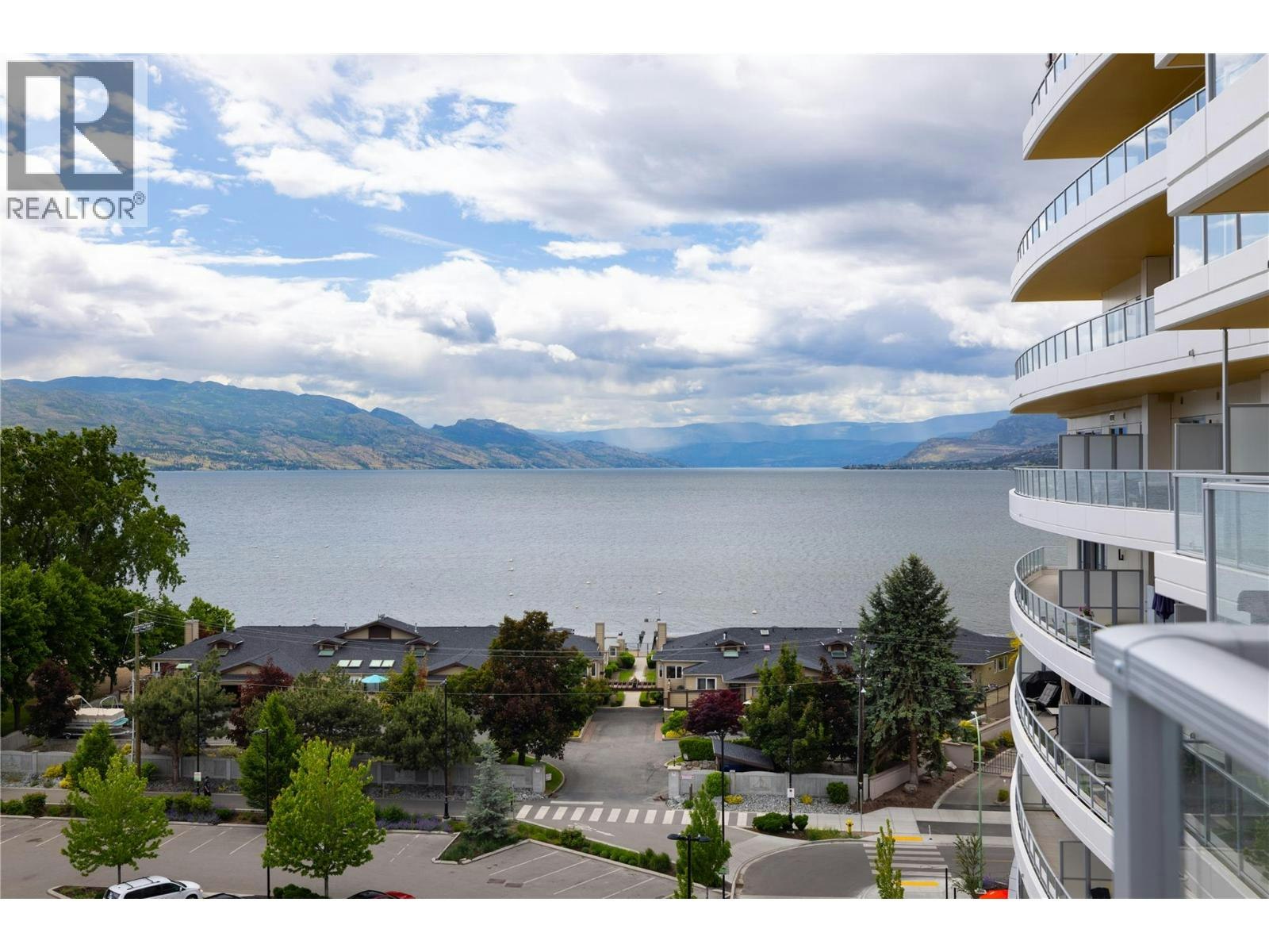 709-3340 Lakeshore Road, Kelowna, BC, V1W 0H6