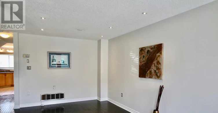 140-5530 Glen Erin Drive, Mississauga, ON, L5M 6E8 - 5