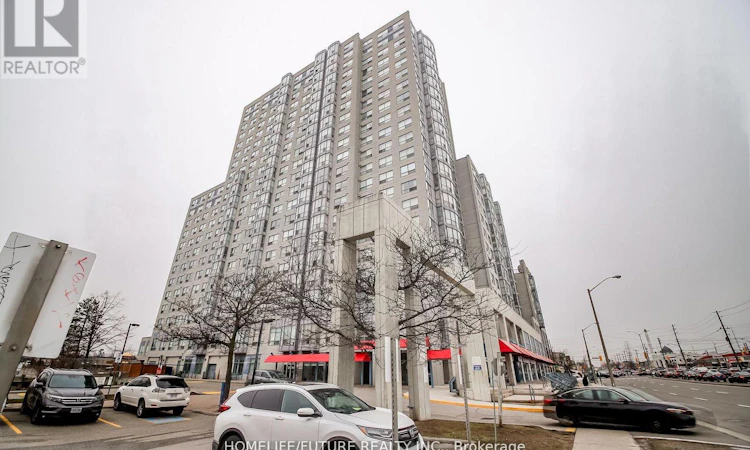 816-2550 Lawrence Avenue E