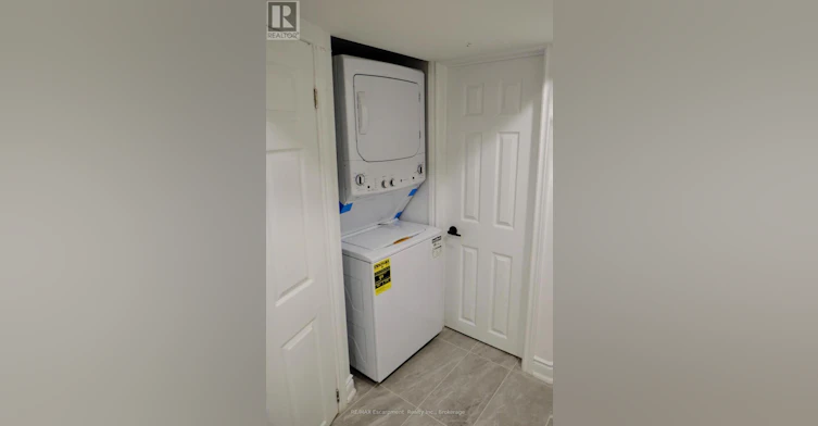LOWER-118 Sackville Street, Toronto, ON, M5A 3E7 - 10