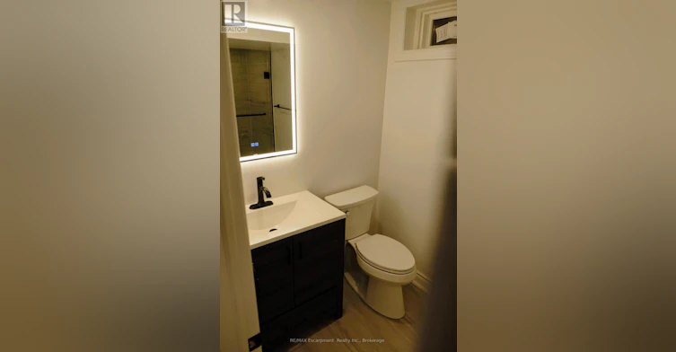 LOWER-118 Sackville Street, Toronto, ON, M5A 3E7 - 6