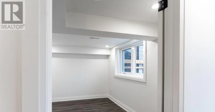 BSMT-107 Cabana Drive, Toronto, ON, M9L 1L1 - 6