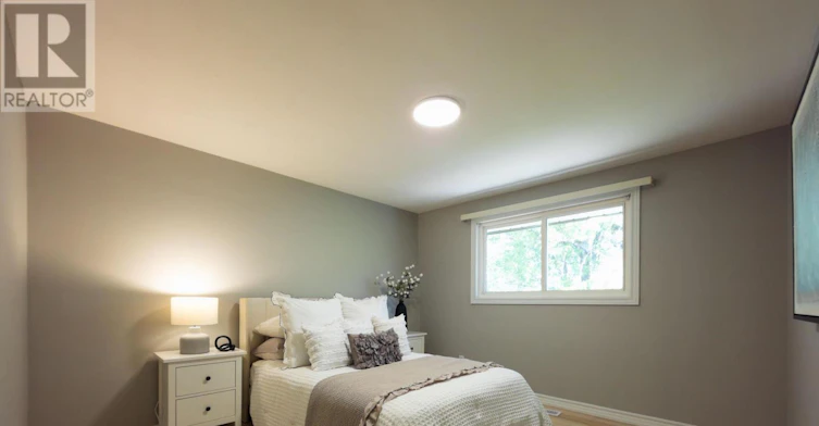11 Elmsdale Drive, Kitchener, ON, N2E 1H7 - 11