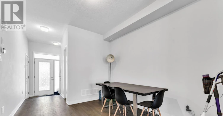 67 Kindred Row, Ottawa, ON, K2S 2Z6 - 6