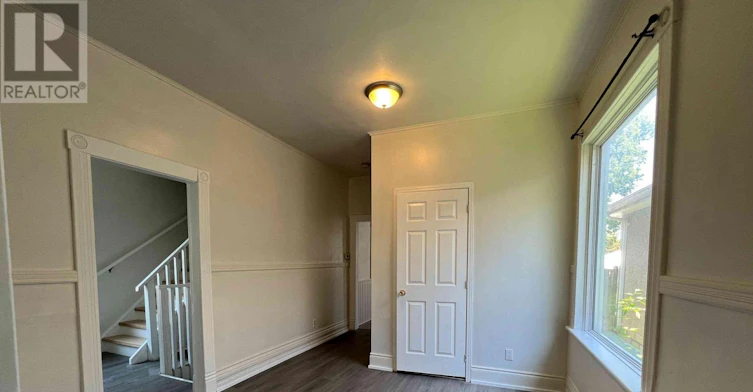 37 Empress Avenue, London, ON, N6H 1M6 - 3