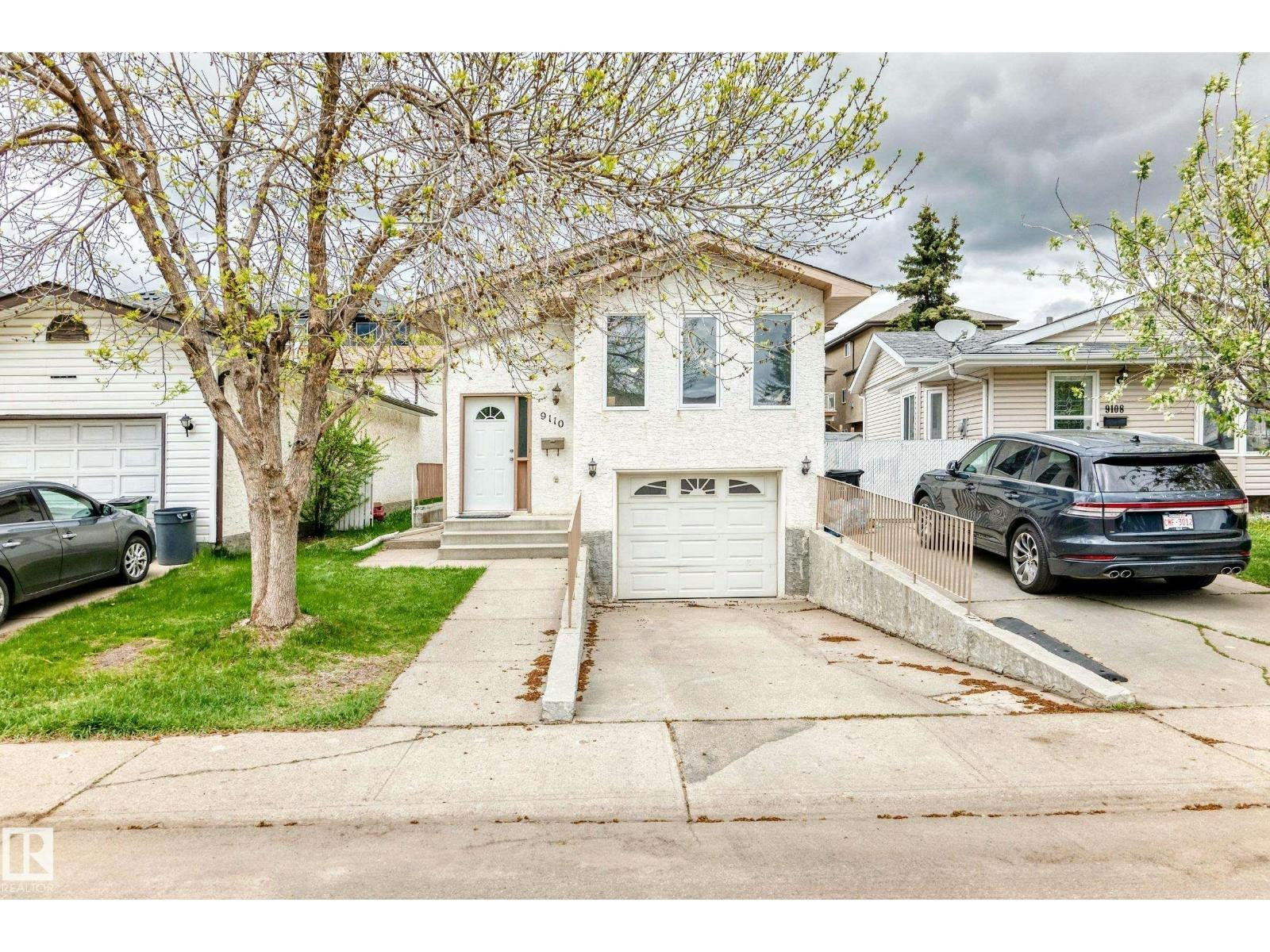 9110 180a Avenue NW, Edmonton, AB, T5Z 2K5