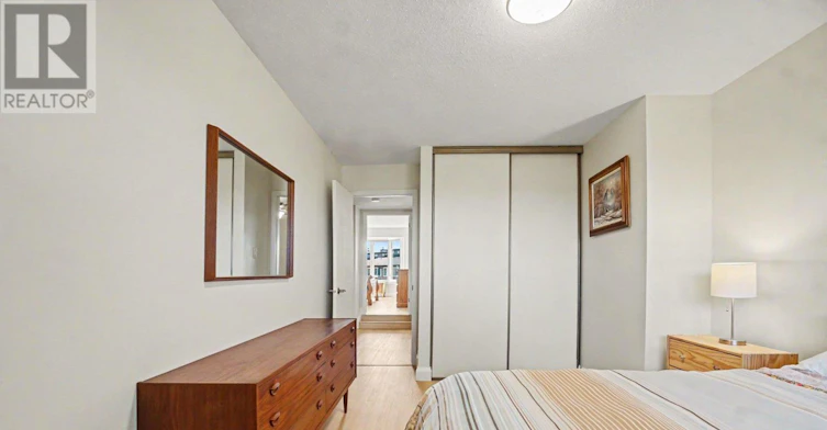 34 Huntview Private, Ottawa, ON, K1V 0M5 - 23