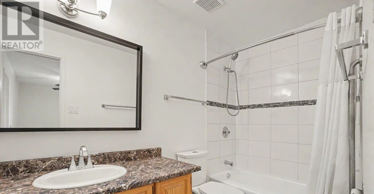 34 Huntview Private, Ottawa, ON, K1V 0M5 - 25