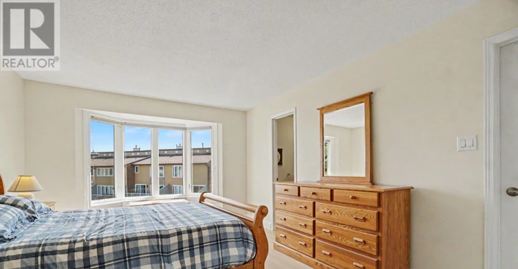 34 Huntview Private, Ottawa, ON, K1V 0M5 - 20