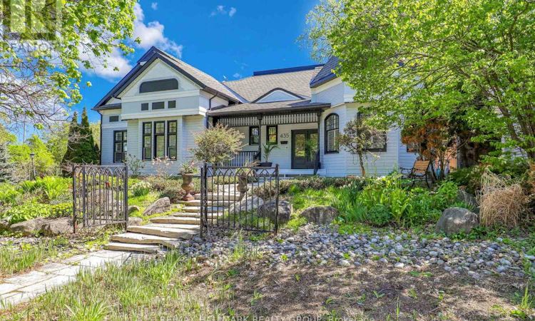 435 Westminster Avenue