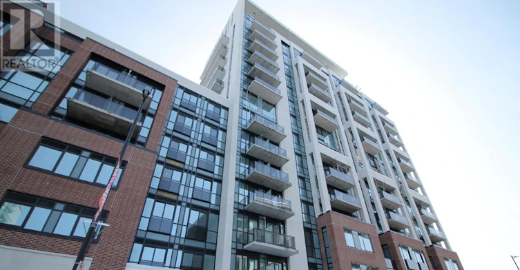 1004-560 Rideau Street, Ottawa, ON, K1N 5Z8