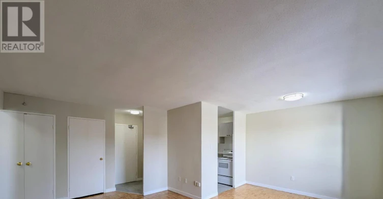 521-1901 Martin Grove Road, Toronto, ON, M9V 3T1 - 2