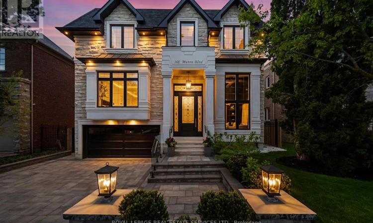 148 Munro Boulevard