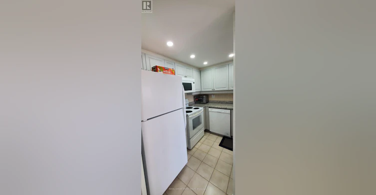 501-7 Concorde Place, Toronto, ON, M3C 3N4 - 27