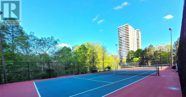 501-7 Concorde Place, Toronto, ON, M3C 3N4 - 2