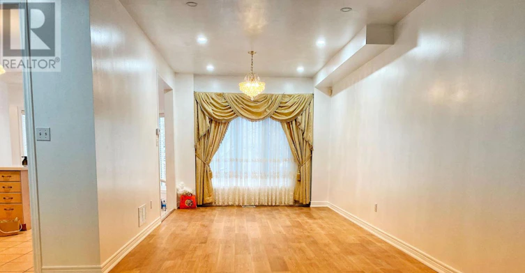MAIN-37 Sandham Crescent, Markham, ON, L3S 4J7 - 2